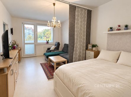 Pronájem bytu, 2+kk, 46 m²