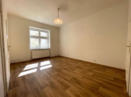 Pronájem bytu, 2+kk, 37 m²
