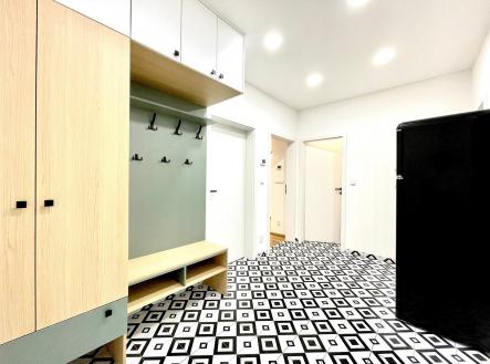 Pronájem bytu, 2+1, 50 m²