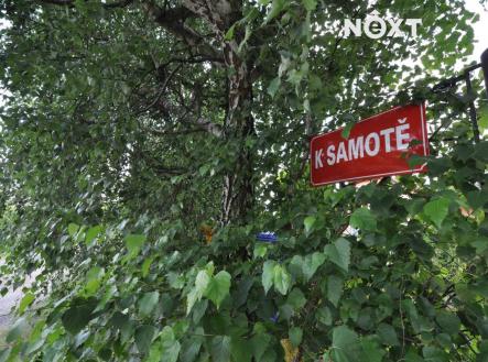 Prodej pozemku pro bydlení, 1 042 m²