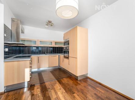 Prodej bytu, 2+kk, 64 m²