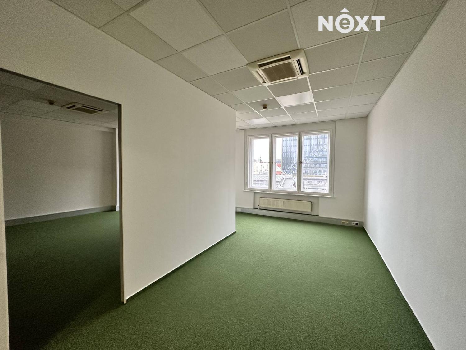 Pronájem komerční Kanceláře, 225㎡