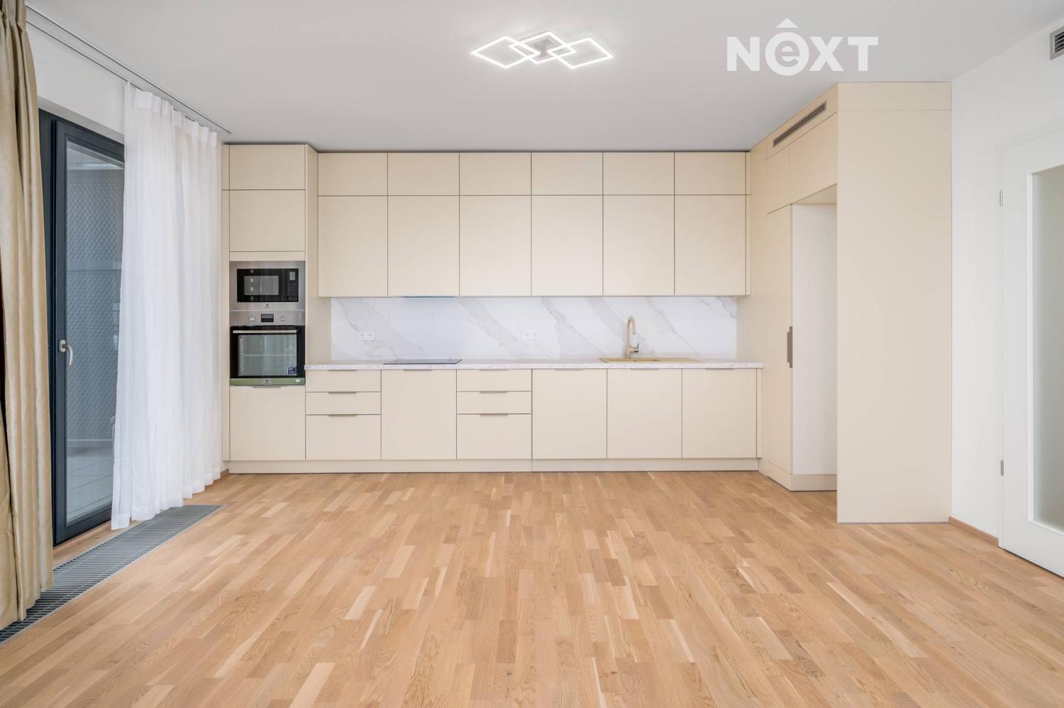 Pronájem byt 3+kk, 86㎡