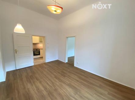 Pronájem bytu, 2+kk, 43 m²