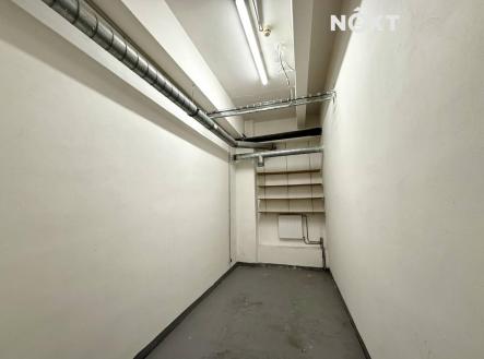 Pronájem komerčního objektu, sklad, 12 m²