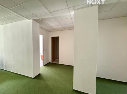 Pronájem kanceláře, 168 m²