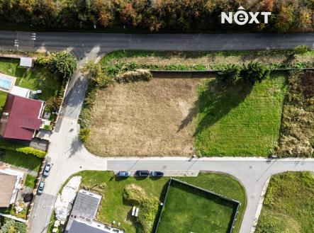 Prodej pozemku pro bydlení, 1 037 m²