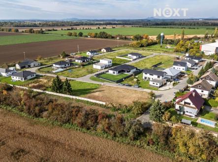 Prodej pozemku pro bydlení, 1 037 m²