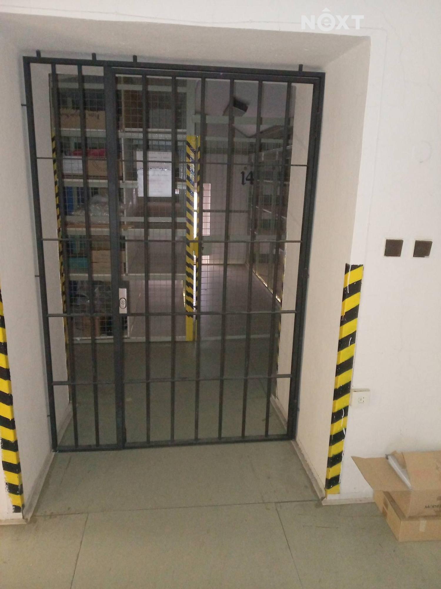 Pronájem komerční Sklady, 12㎡