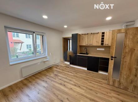 Pronájem bytu, 2+kk, 43 m²