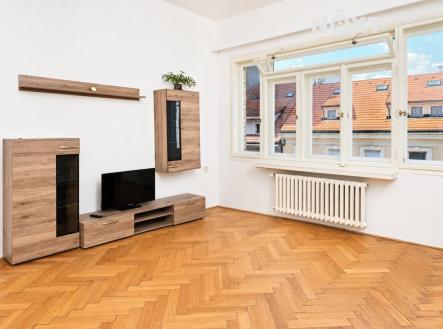 Pronájem bytu, 1+kk, 32 m²