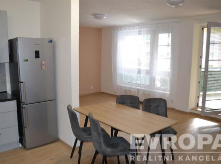 Pronájem bytu, 3+kk, 95 m²