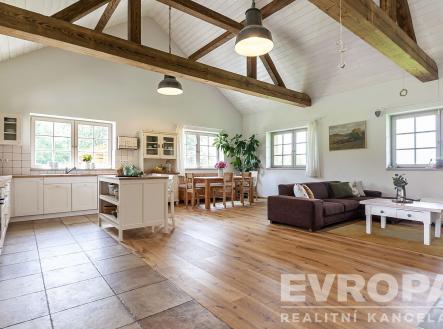 Prodej zemědělského objektu, 16 105 m²