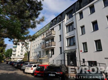 Pronájem bytu, 2+kk, 47 m²