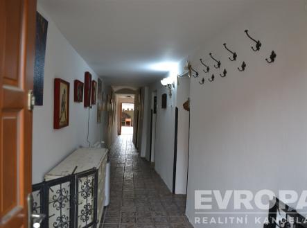 Pronájem domu/vily, 160 m²