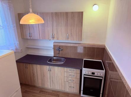 Pronájem bytu, 2+1, 51 m²