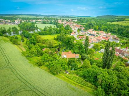 Prodej - zemědělský objekt, 3 304 m²