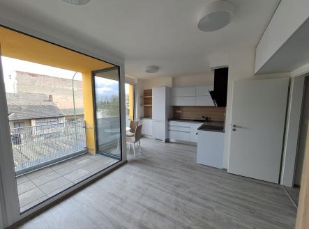 Pronájem bytu, 1+kk, 38 m²