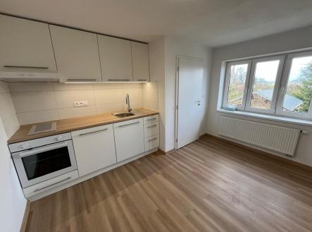 Pronájem bytu, 2+1, 80 m²