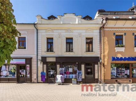 Prodej nájemního domu, 307 m²