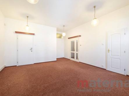 Pronájem kanceláře, 96 m²