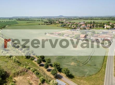 Prodej pozemku pro bydlení, 1 065 m²