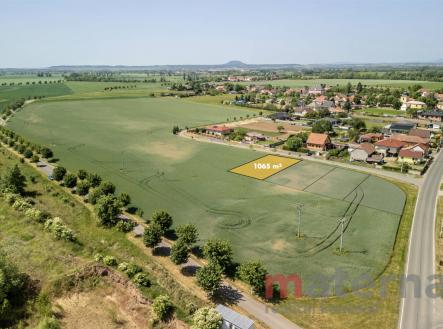 Prodej pozemku pro bydlení, 1 065 m²