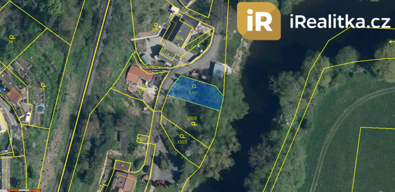 Prodej zahrady, 251 m², Vinec