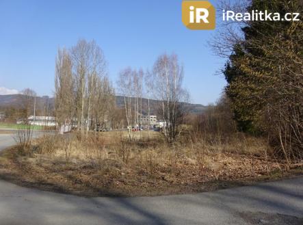 Prodej pozemku pro komerční výstavbu, 1 030 m² obrázek