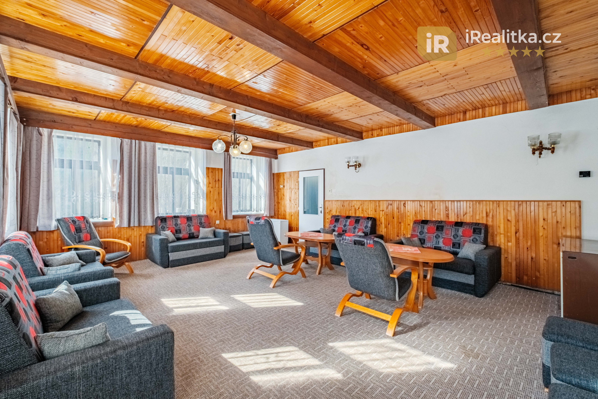 Velký rodinný dům, pozemek 4190 m2, Antonínov - Josefův Důl 