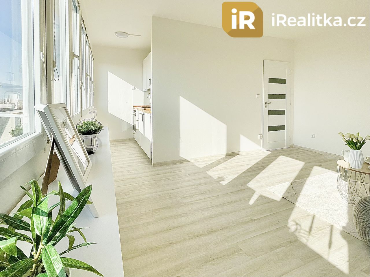 Prodej bytu, 1+kk, 27 m², Hradec Králové