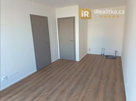Pronájem bytu, 2+kk, 38 m²