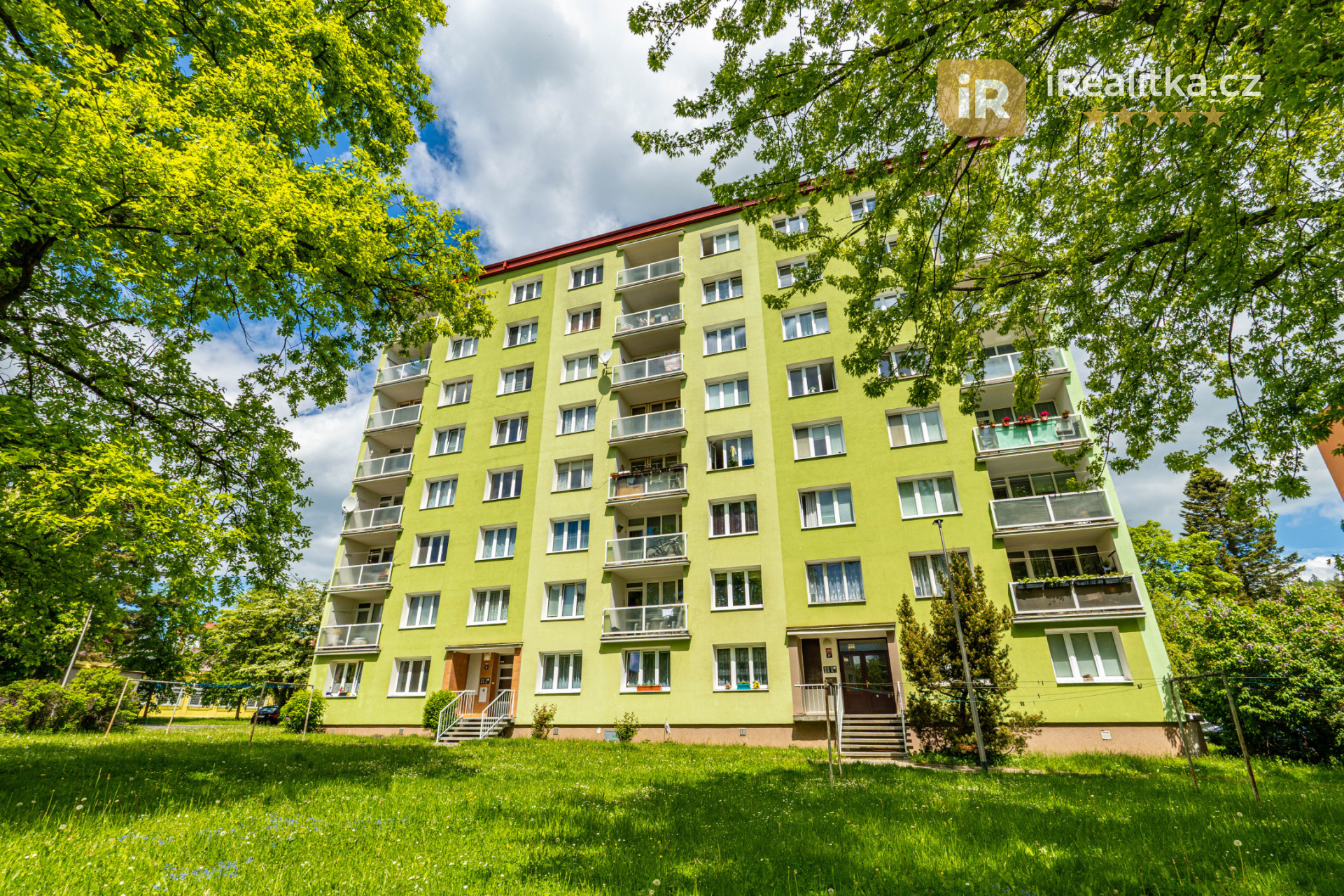 Prodej prostorného bytu 4+1 s lodžií, 81 m2, Mariánské Lázně