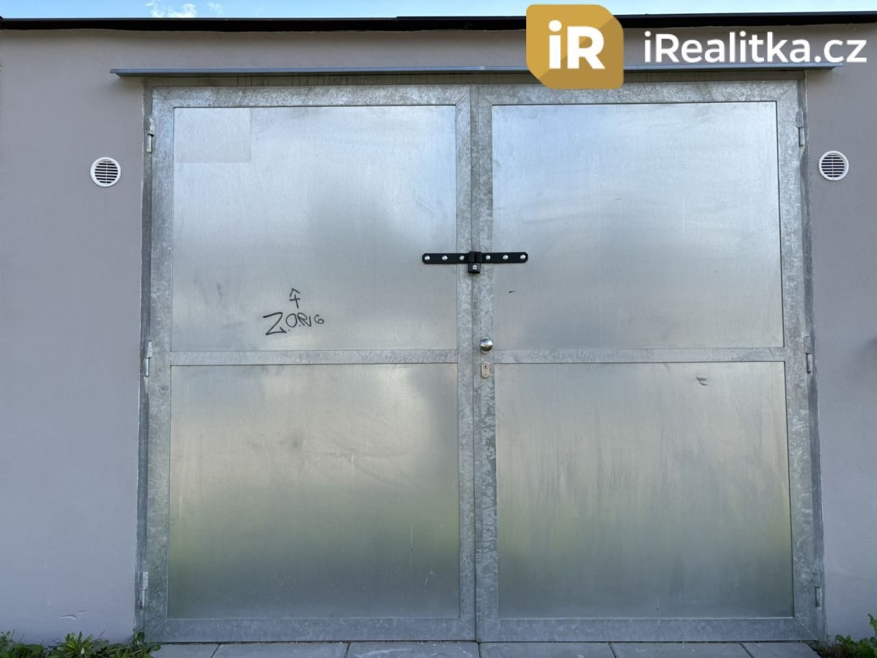 Prodej garáže, 22 m², Hodonín