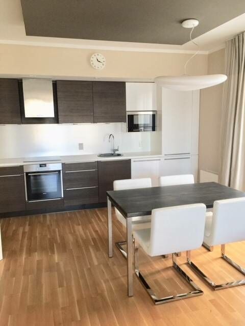 Pronájem bytu 3+kk 85 m2 + balkon + zahrada 189 m2