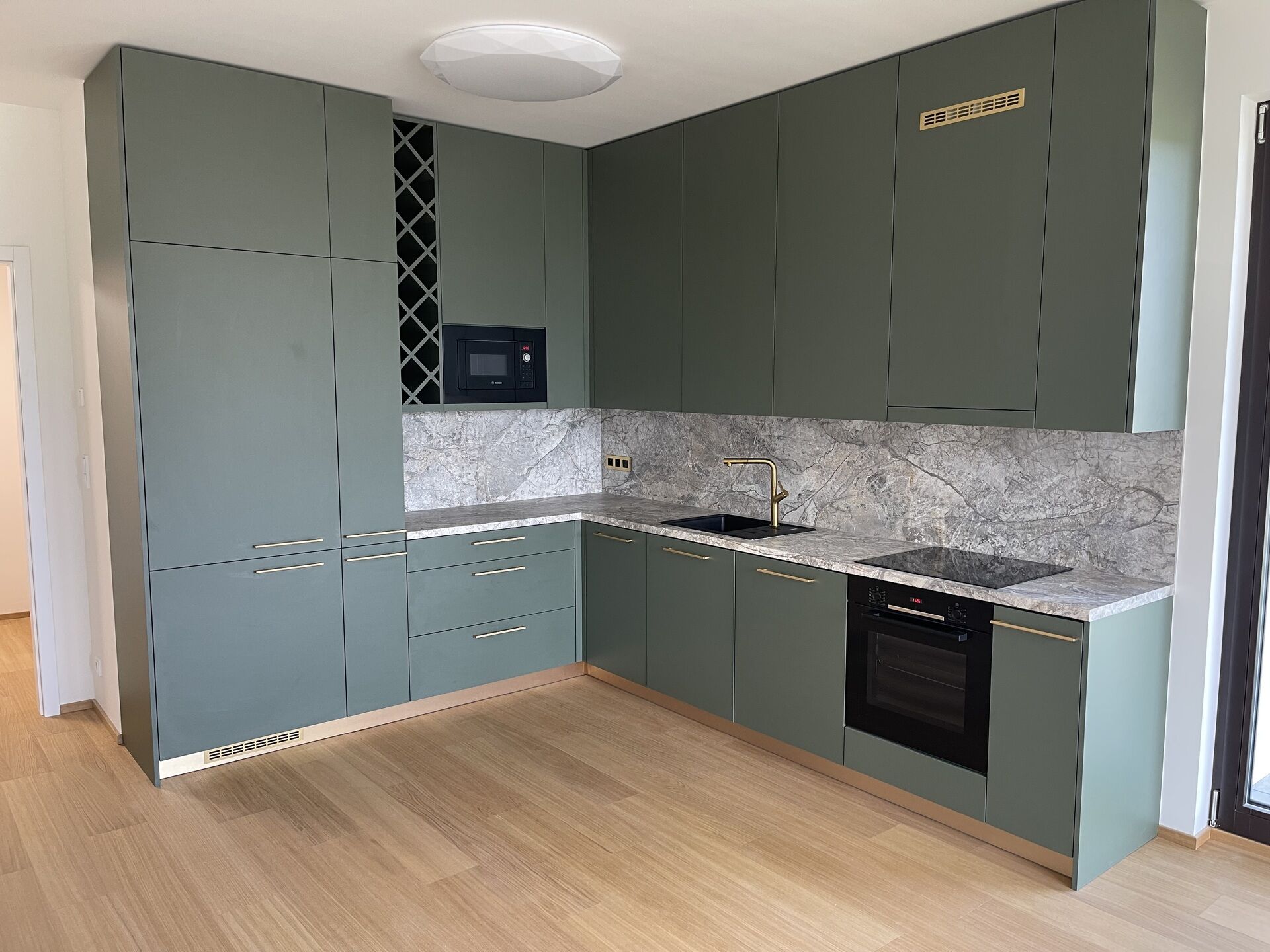 Pronájem nádherného designového bytu 3kk s terasou