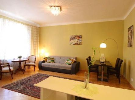Pronájem bytu, 4+kk, 145 m²
