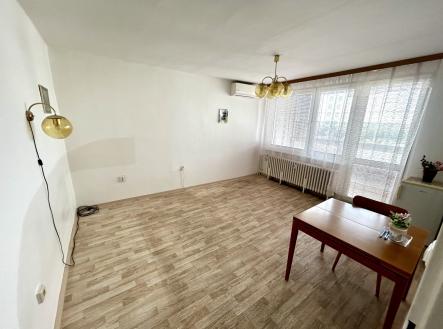 Pronájem bytu, 1+kk, 35 m²