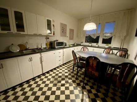 Prodej bytu, 4+1, 94 m²