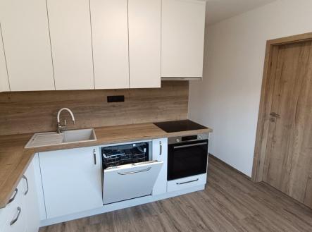 Pronájem bytu, 3+1, 74 m²