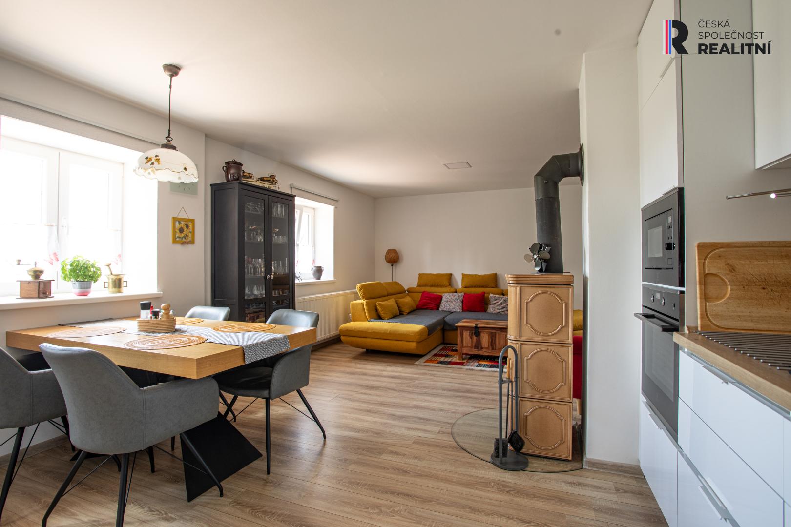 Prodej  - dům/vila, 212 m2