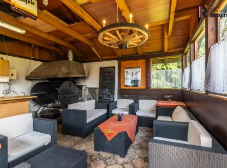 Prodej hotel, 552 m²