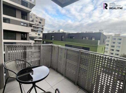 Pronájem bytu, 2+kk, 66 m²