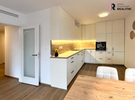 Pronájem bytu, 2+kk, 66 m²