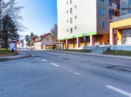 Prodej komerčního objektu, obchodní centrum, 149 m²