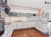 Prodej domu/vily, 340 m²
