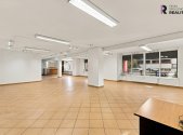 Prodej komerčního objektu, obchodní centrum, 149 m²