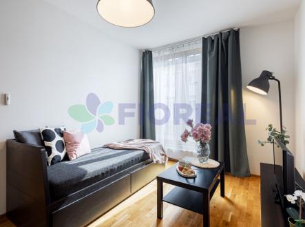 Pronájem bytu, 2+kk, 45 m²