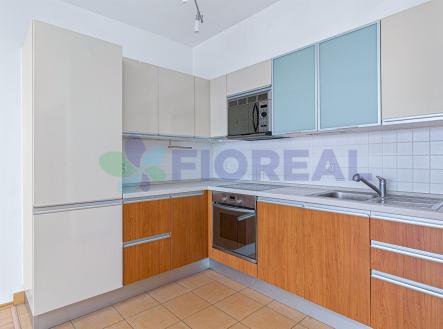 Prodej bytu, 3+kk, 76 m²