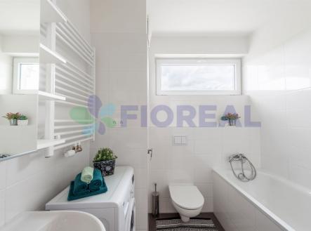 Pronájem bytu, 1+kk, 34 m²